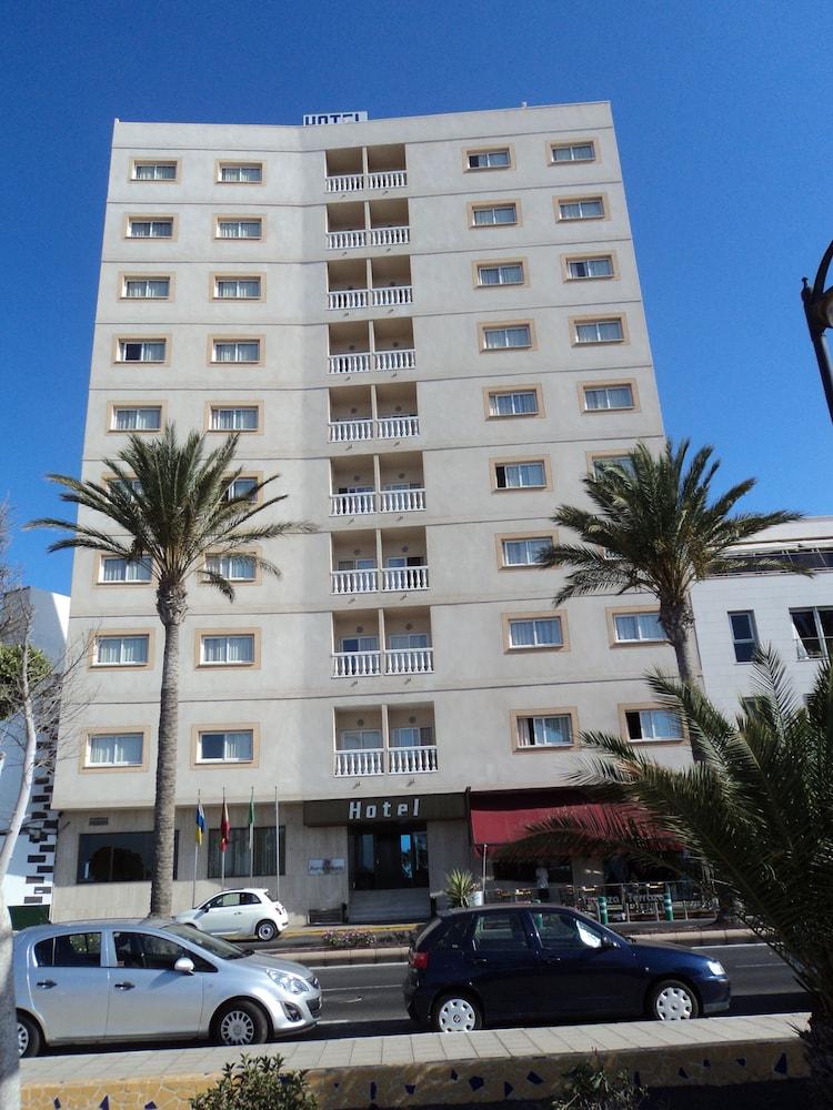 Jm Puerto Rosario Hotel Puerto del Rosario  Exterior photo